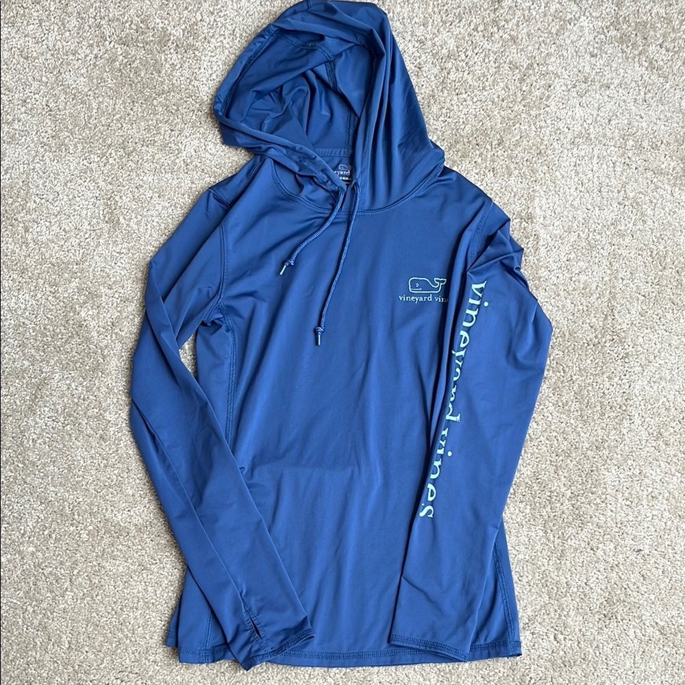 Vineyard Vines hoodie